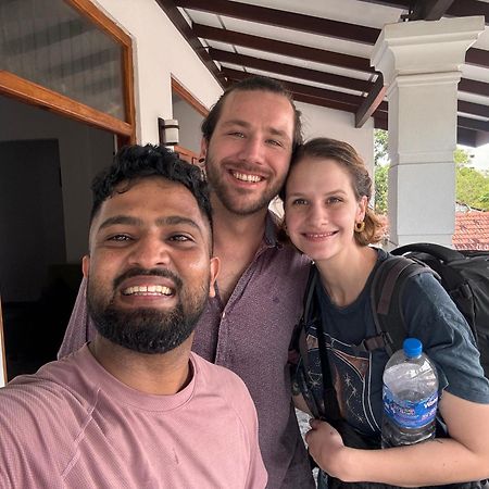 The Alexis'S Guest House Negombo Exterior foto
